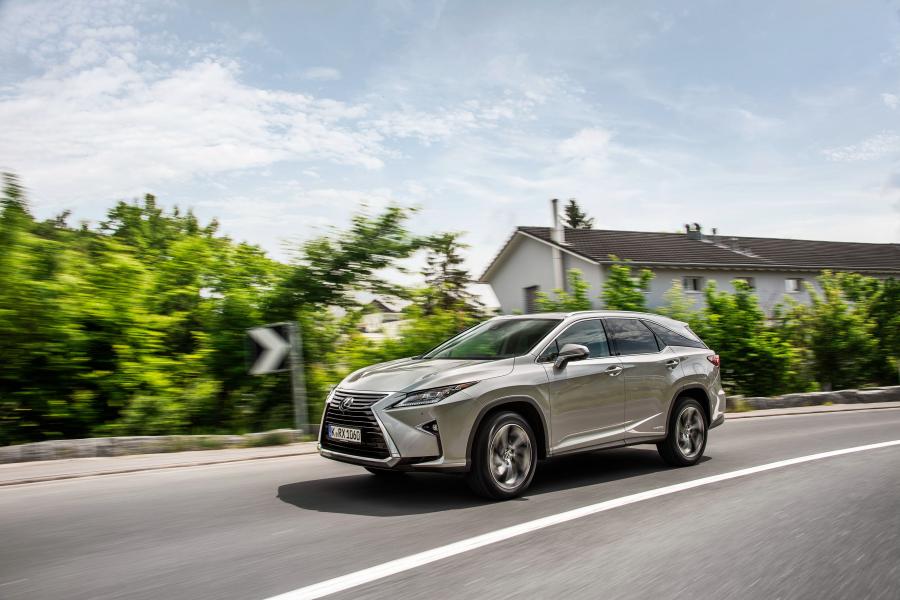  Lexus RX450hL 2018 года  (WW) (фото 27 из 45)